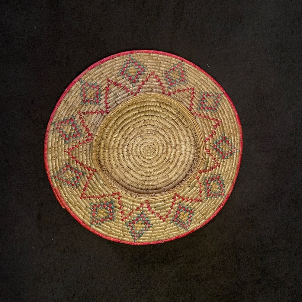 Hand woven Round Basket Bowl Wall Art Moroccan Farm Farmhouse Barn Decor - Picture 3 of 5